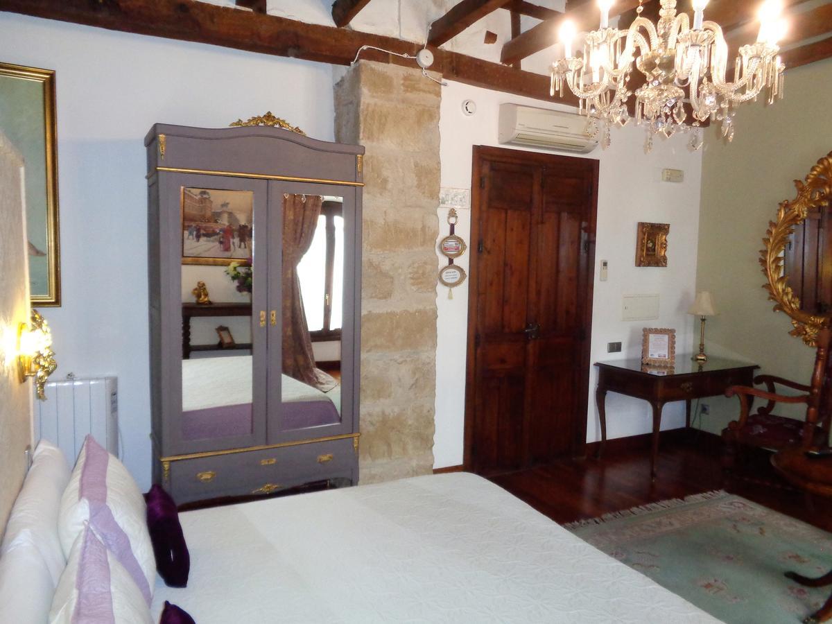 Hotel Boutique Nueve Leyendas Убеда Экстерьер фото