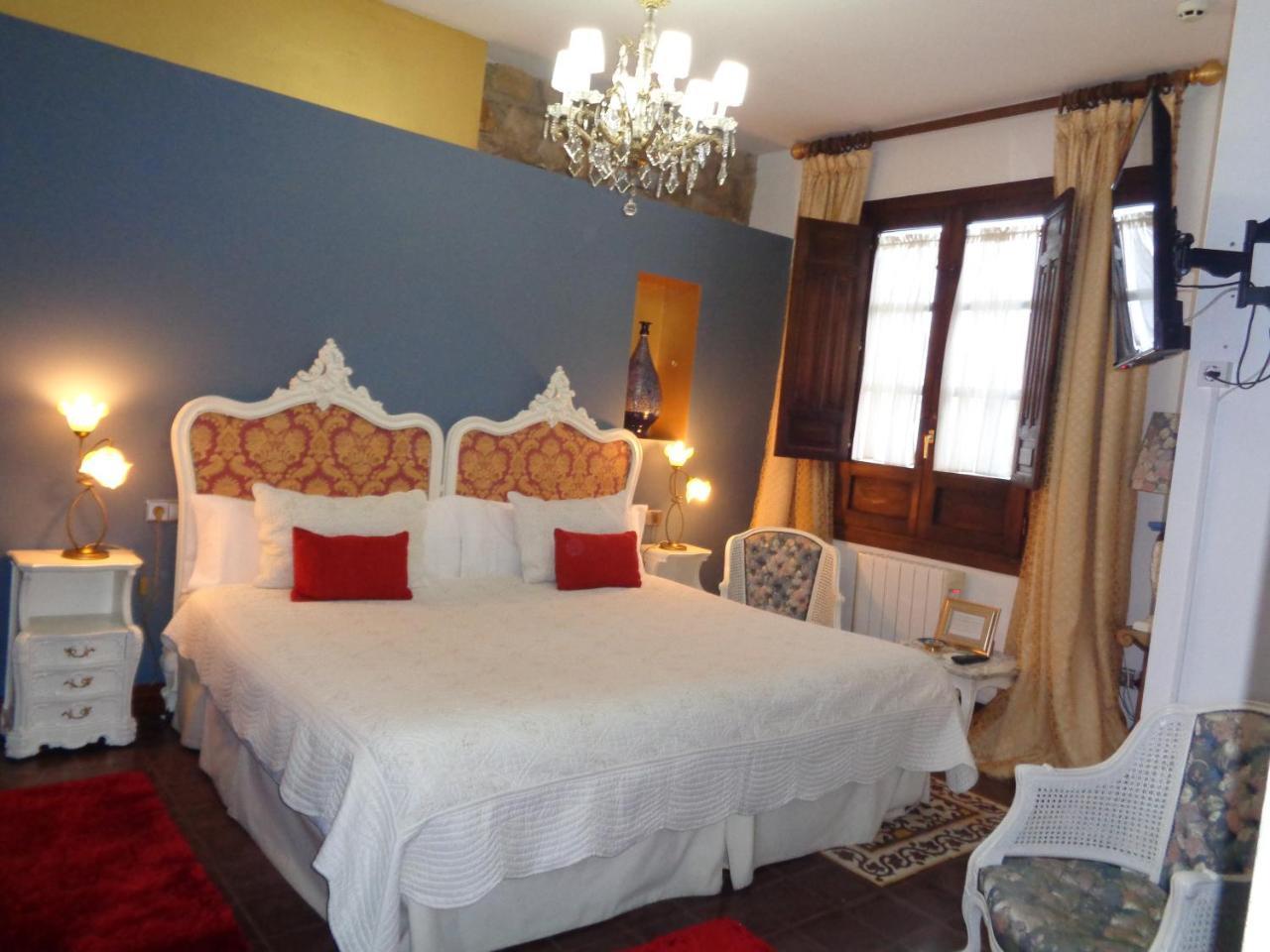 Hotel Boutique Nueve Leyendas Убеда Экстерьер фото
